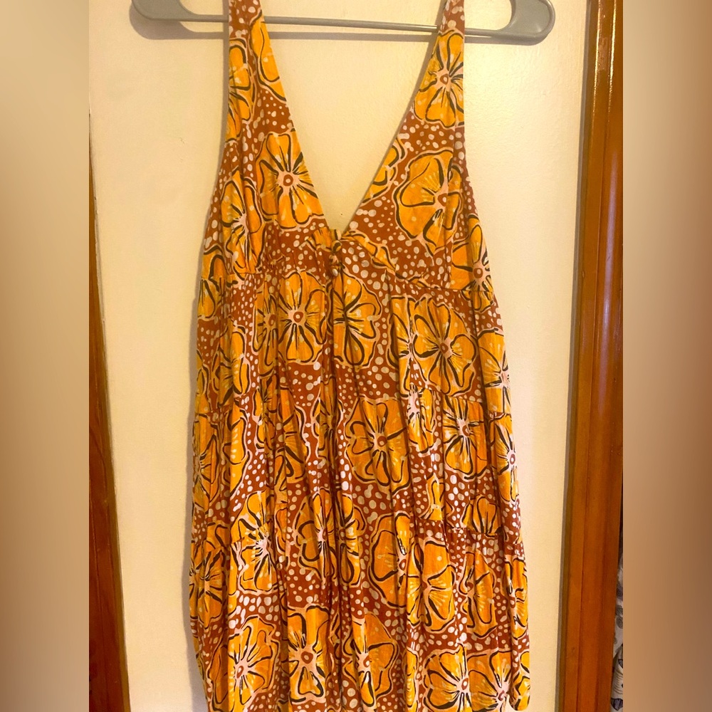 Urban Outfitters Mini Dress| Size: Small | Colors: Orange and Red Flowerprint